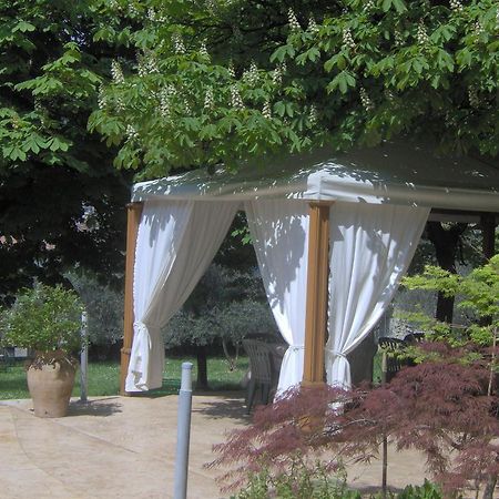 Albergo Ristorante Aquila Sulzano Eksteriør bilde