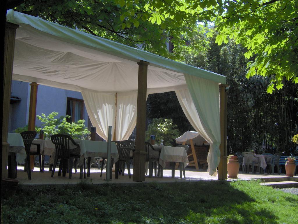 Albergo Ristorante Aquila Sulzano Eksteriør bilde